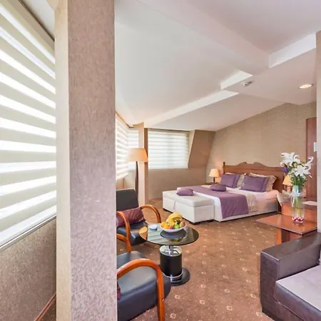 Vatan Asur 4*