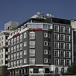 Vatan Asur Hotel