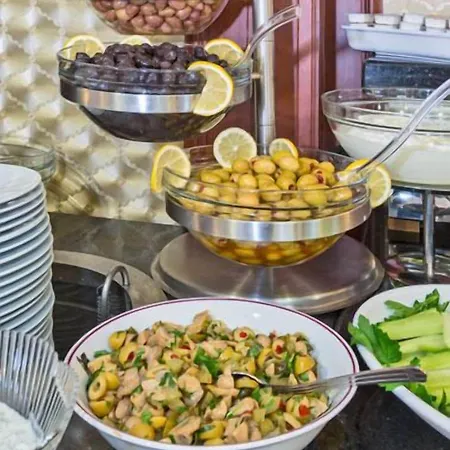 Vatan Asur Стамбул