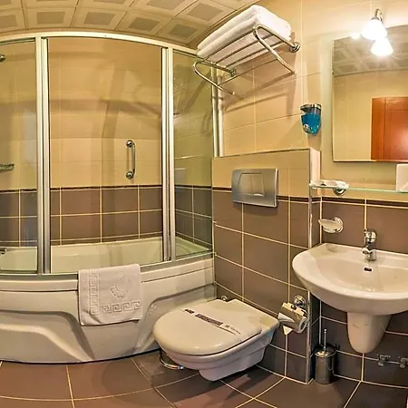 Vatan Asur Hotel