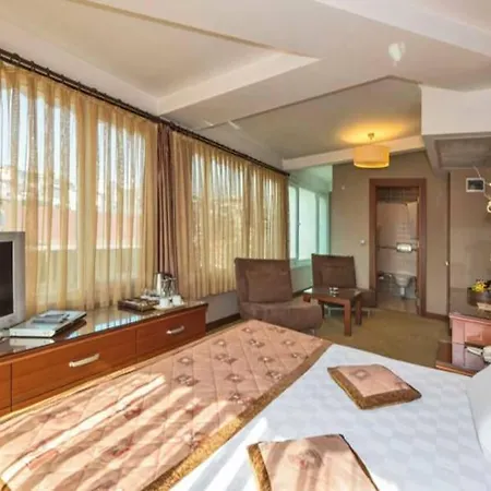 Vatan Asur 4*